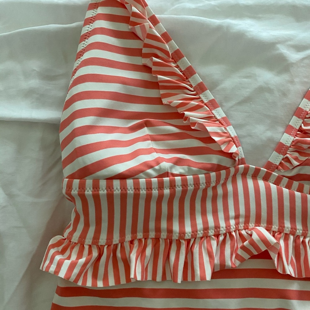 Jcrew swim size 8. Peach and cream stripes.
